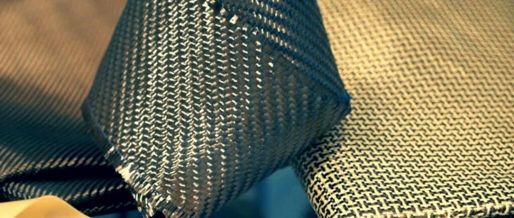 What to choose: Kevlar or Carbon Fibre JPG